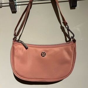Lululemon City Essentials Mini Shoulder Bag 1L